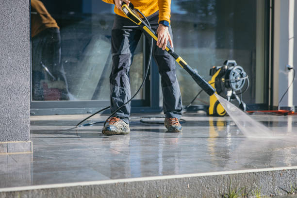 Best Sidewalk and Walkway Cleaning  in Spring Hill, FL